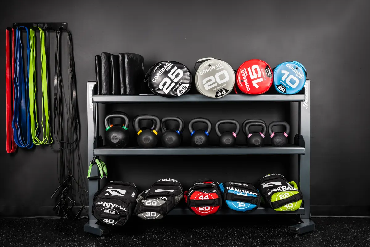 Rack d'accessoires fonctionnels pour entraînement